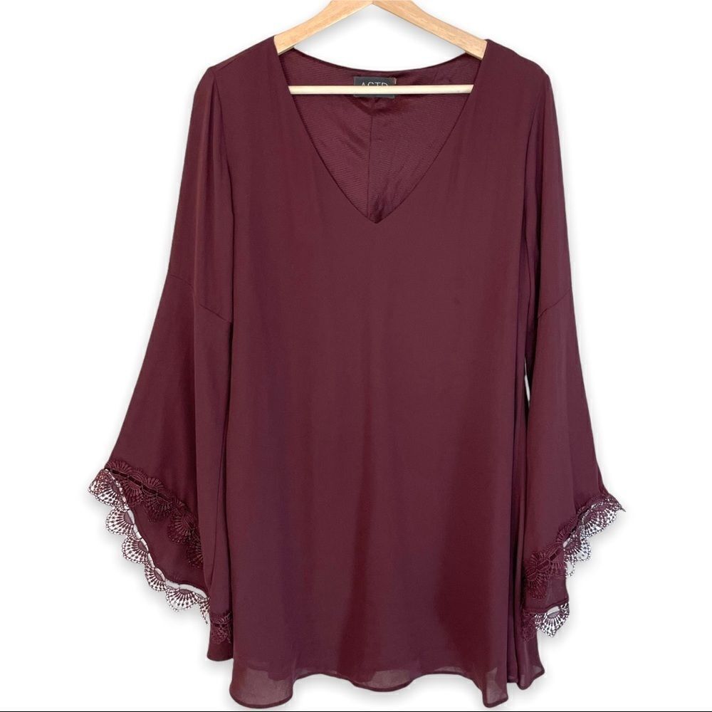 ASTR Lace Trimmed Bell Sleeve Maroon Shift Dress